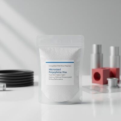 Kompatybilny z większością polimerów, mikronizowany wosk polietylenowy, temperatura zapłonu poniżej 120°C, poprawia przetwarzanie polimerów i wydajność powierzchni